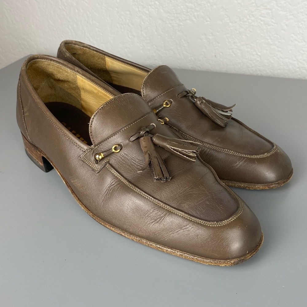BALLY Vintage Classic Brown Mens Loafer w Tassels Leather Switzerland Sz 7.5